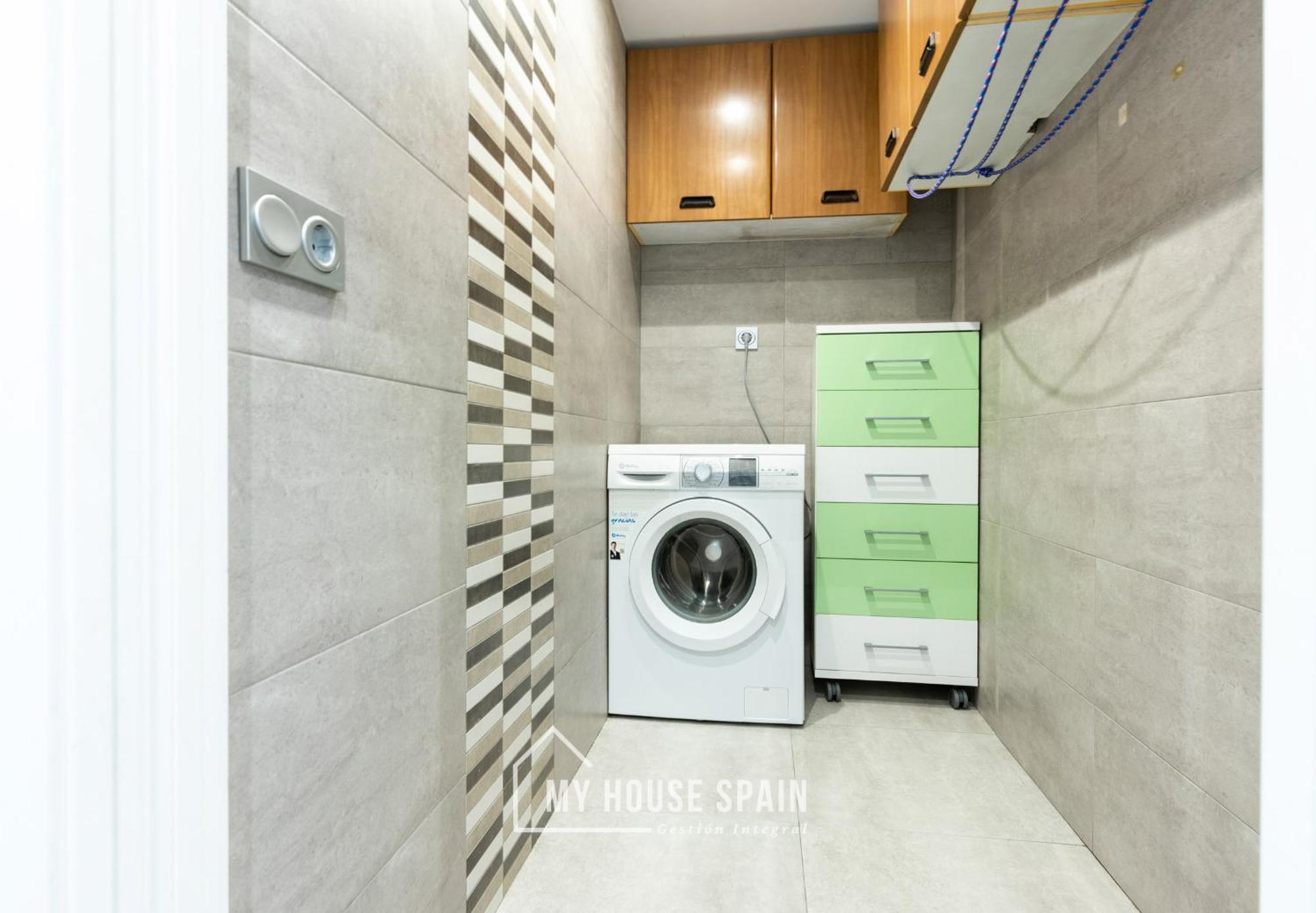 Myhousespain - Espacioso Piso Con Parking Gijón Exterior foto